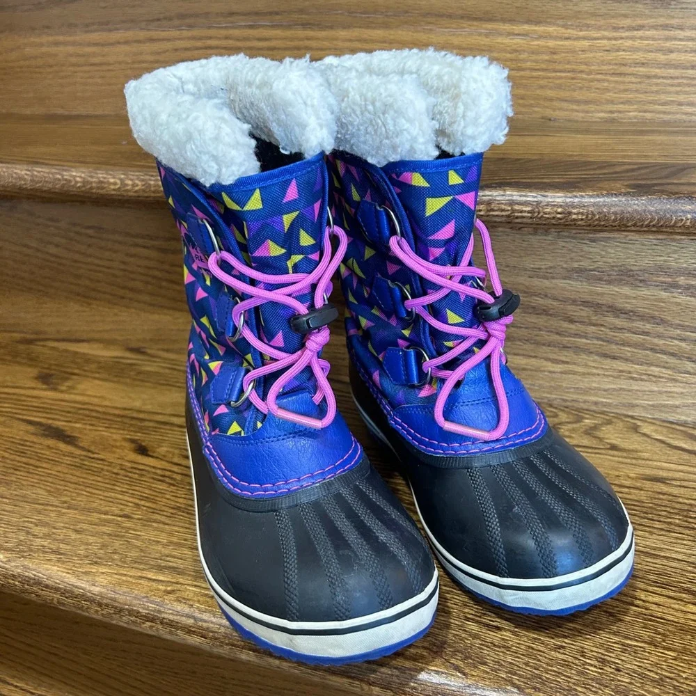 Sorel Winter Snow Boots Kids 5 Blue Pink‎ Waterproof Faux Fur Geometric